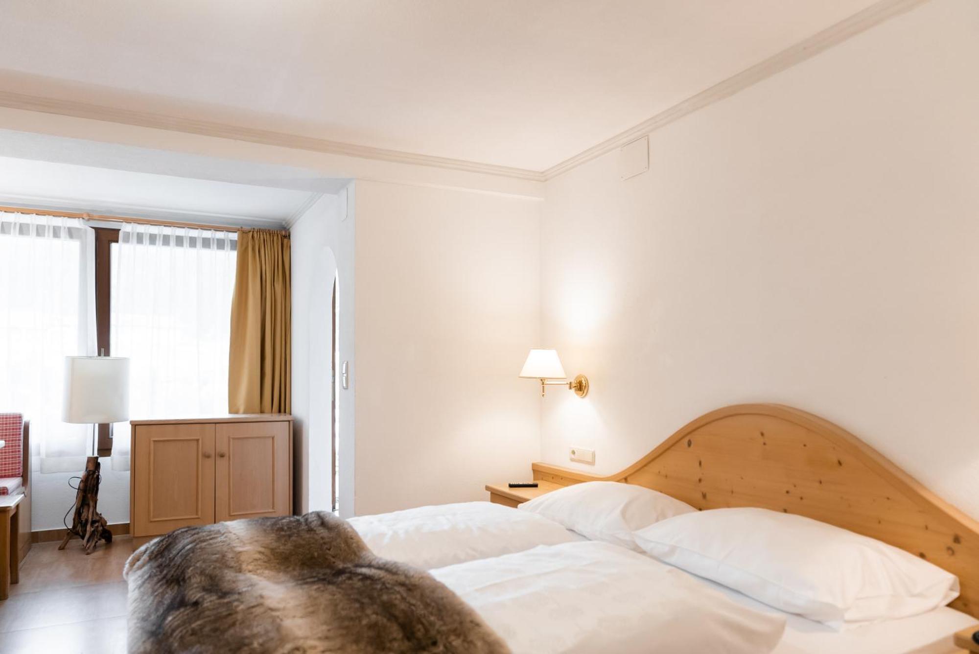 Helmhotel San Candido Cameră foto