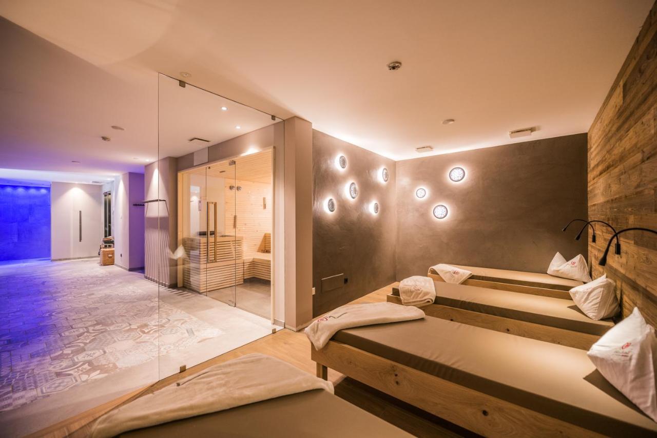 Helmhotel San Candido Exterior foto
