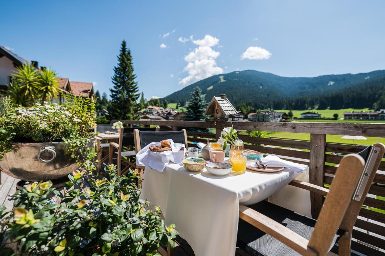 Helmhotel San Candido Exterior foto